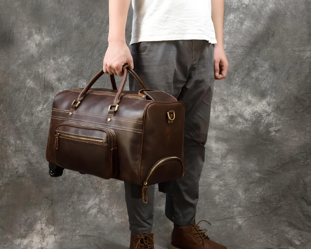 luggage bag with wheels